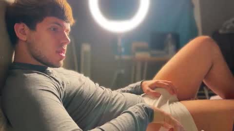 Snapshot of christophertan chatting on 11/02/25, 07:22 Christopher online show from 11/02/25, 07:22