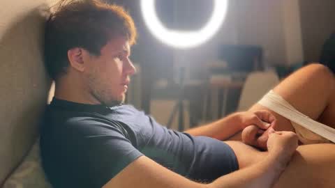 Snapshot of christophertan chatting on 11/05/25, 08:20 Christopher online show from 11/05/25, 08:20