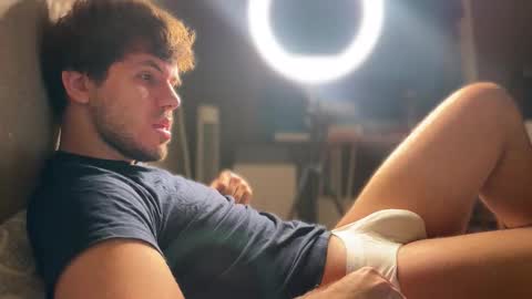 Snapshot of christophertan chatting on 11/08/25, 06:57 Christopher online show from 11/08/25, 06:57