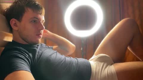 Christopher online show from 03/05/26, 03:30