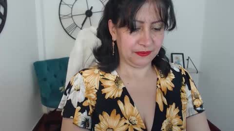 Snapshot of christy_ant chatting on 03/05/26, 06:37 Christy online show from 03/05/26, 06:37