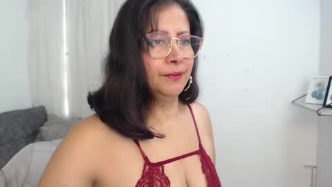 Snapshot of christy_ant chatting on 04/09/26, 04:34 Christy online show from 04/09/26, 04:34