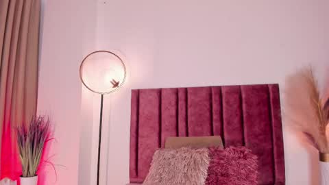 Christy online show from 02/25/25, 06:09