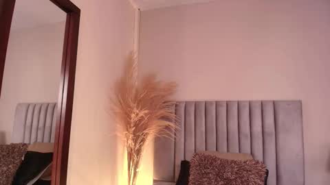 Christy online show from 11/25/25, 06:41