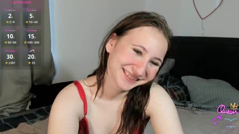 christyw3b online show from 06/11/26, 08:01