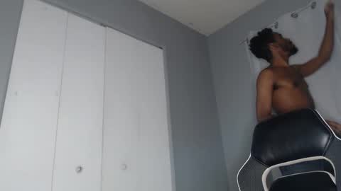 ChrisVacherx online show from 12/11/24, 01:49