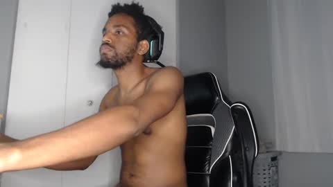 ChrisVacherx online show from 12/11/24, 07:57