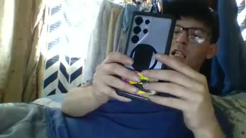 Snapshot of chrisvibess chatting on 04/01/26, 03:31 chrisvibess online show from 04/01/26, 03:31