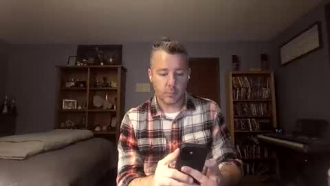 chrisw8121 online show from 11/23/25, 10:04