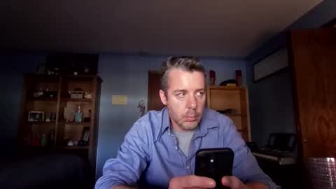 chrisw8121 online show from 03/11/26, 06:25