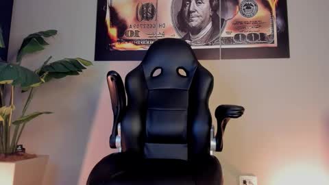 chrizmacgregor online show from 02/28/26, 01:06