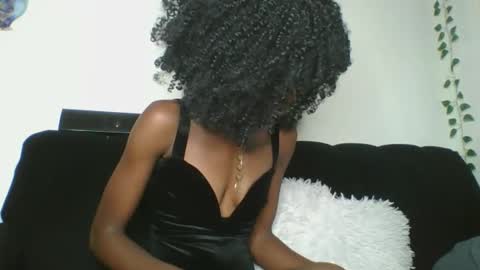 chroe22 online show from 01/11/26, 08:14