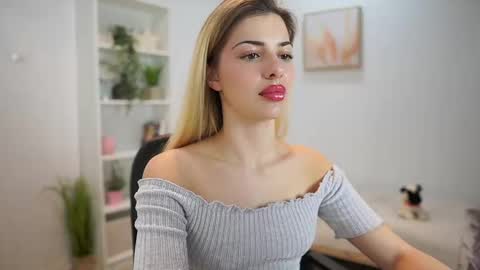 chronic  love online show from 02/09/25, 02:07