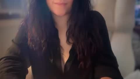 xolena zo-lee-na online show from 07/27/26, 08:16