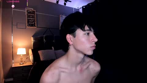 Snapshot of chrristopher77 chatting on 09/13/25, 08:19 chrristopher77 online show from 09/13/25, 08:19