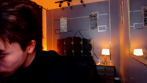 Snapshot of chrristopher77 chatting on 10/13/25, 01:55 chrristopher77 online show from 10/13/25, 01:55