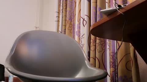 Snapshot of chub_bm chatting on 02/19/26, 05:36 chub bm online show from 02/19/26, 05:36