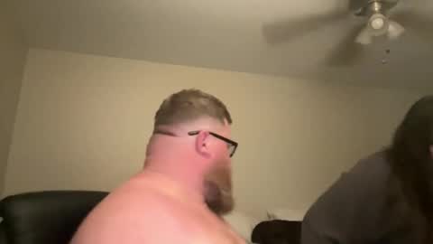 chubbsguy92 online show from 10/27/25, 02:59