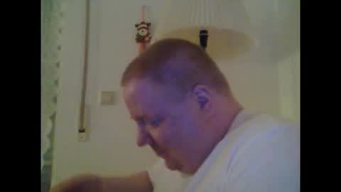Snapshot of chubby_david chatting on 12/18/25, 12:38 chubby_david online show from 12/18/25, 12:38