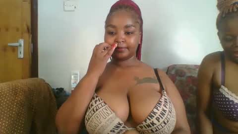 chubby_princess2 online show from 10/11/25, 03:54