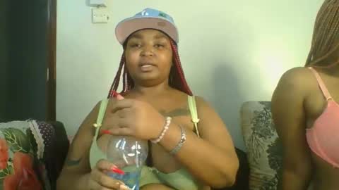 chubby_princess2 online show from 10/15/25, 08:31