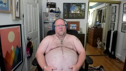 Snapshot of chubbybaybear chatting on 02/16/25, 03:26 Chubby online show from 02/16/25, 03:26