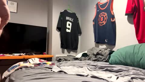 Snapshot of chubbybottom690 chatting on 12/19/25, 02:35 chubbybottom690 online show from 12/19/25, 02:35