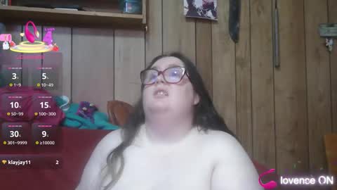 Snapshot of chubbydevil22 chatting on 03/24/26, 07:41 kenli online show from 03/24/26, 07:41