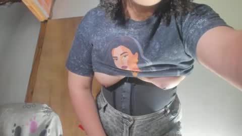 Snapshot of chubbygirlts7 chatting on 06/18/26, 01:50 Samantha online show from 06/18/26, 01:50