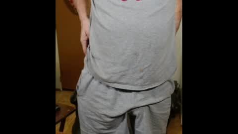 chubbyguy00054 online show from 02/15/25, 08:54