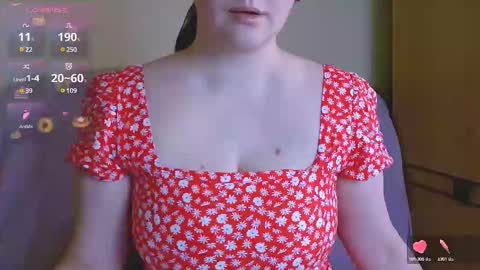 Snapshot of chubbymaia chatting on 02/16/25, 09:26 Maia online show from 02/16/25, 09:26