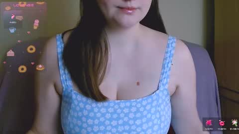 Snapshot of chubbymaia chatting on 02/28/25, 09:15 Maia online show from 02/28/25, 09:15