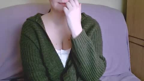 Snapshot of chubbymaia chatting on 03/03/25, 12:27 Maia online show from 03/03/25, 12:27