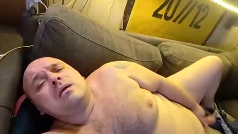 chubbyman40 online show from 02/15/26, 04:58