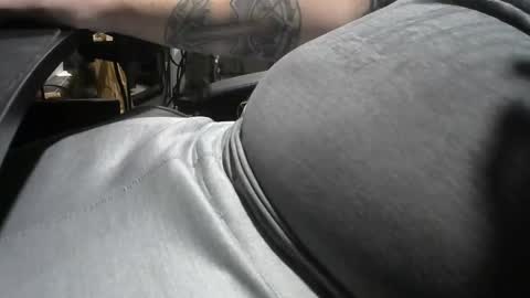 Snapshot of chubbyuncut5 chatting on 03/20/26, 02:16 chubbyuncut5 online show from 03/20/26, 02:16