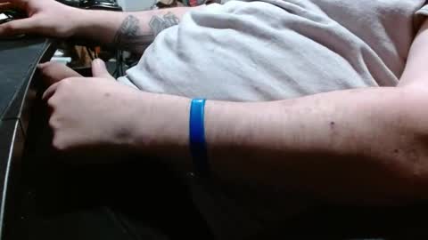 Snapshot of chubbyuncut5 chatting on 03/24/26, 03:33 chubbyuncut5 online show from 03/24/26, 03:33