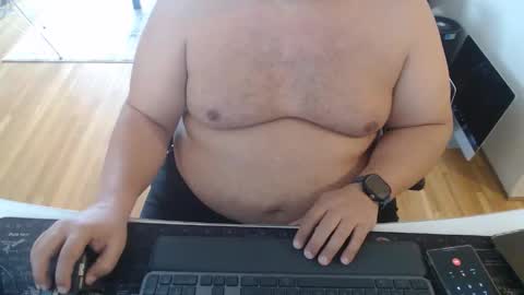 Snapshot of chubbyvix chatting on 02/09/26, 08:57 AstorYvr online show from 02/09/26, 08:57