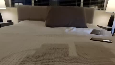 Snapshot of chubbyvix chatting on 07/22/26, 05:10 AstorYvr online show from 07/22/26, 05:10