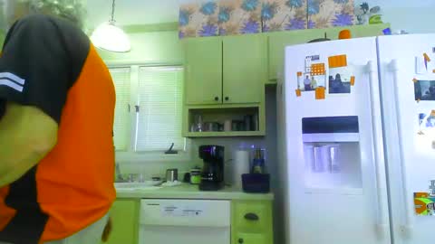 chuck354139 online show from 01/02/25, 02:35