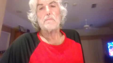 chuck354139 online show from 01/03/25, 03:38