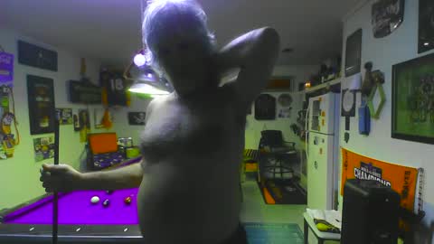 chuck354139 online show from 01/18/25, 08:10