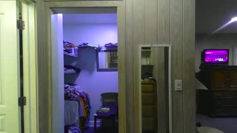 chuck354139 online show from 02/24/25, 03:55