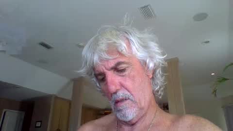 chuck354139 online show from 09/30/25, 02:33