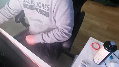 chucky606 online show from 11/15/25, 09:50