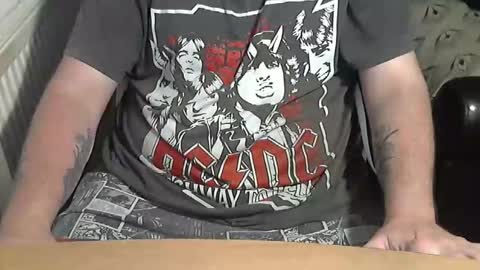 chunkisgreat online show from 11/05/25, 04:51