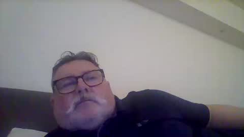Snapshot of chunkyload72 chatting on 01/05/26, 05:27 chunkyload72 online show from 01/05/26, 05:27