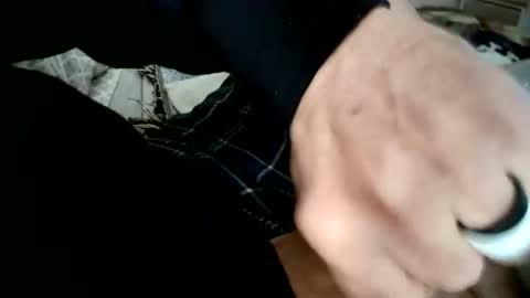 Snapshot of chusho chatting on 11/07/25, 03:50 Im so cute online show from 11/07/25, 03:50