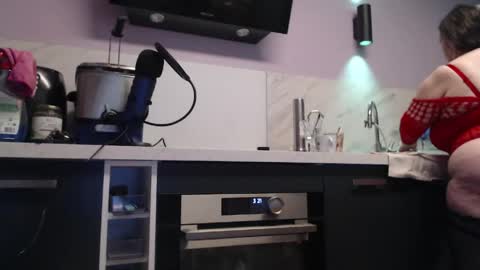 Jessica online show from 04/12/26, 01:21