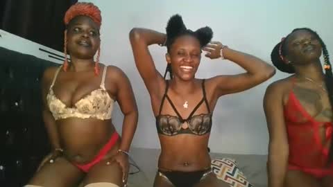 chyna_baibe online show from 10/23/25, 06:50