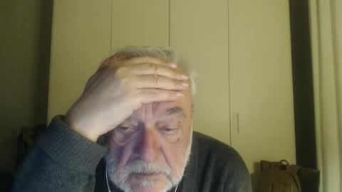 Snapshot of ciaoamoremio4 chatting on 02/09/25, 02:17 ciaoamoremio4 online show from 02/09/25, 02:17